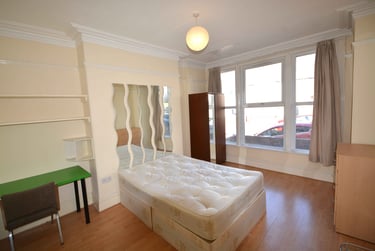 6 bed house, Richmond Avenue, Headingley, Leeds, LS61BZ - Image 3