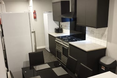 7 bed house, Hubert Road, Selly Oak, Selly Park, Birmingham, B296EP - Image 9