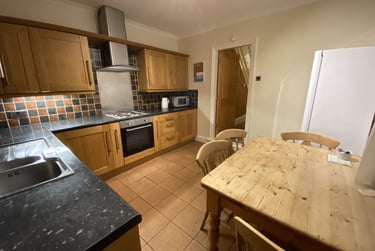 4 bed house, Station Road, Beeston, Beeston, Nottingham, NG92AY - Image 2