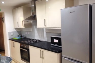 7 bed house, Arley Road, Selly Oak, Selly Park, Birmingham, B297BQ - Image 3