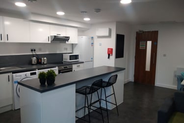 6 bed house, F15 - 54 George Road, Five Ways, City Centre, Birmingham, B151PL - Image 5