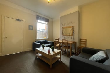 4 bed house, Harold Road, Edgbaston, City Centre, Birmingham, B169DN - Image 1