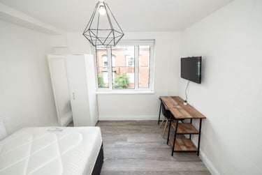 6 bed house, Raddlebarn Court, Selly Oak, Selly Park, Birmingham, B297AT - Image 10