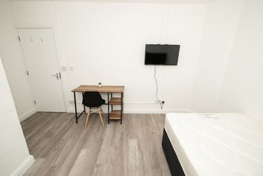 6 bed house, Raddlebarn Court, Selly Oak, Selly Park, Birmingham, B297AT - Image 14