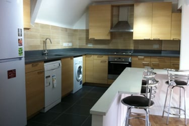 7 bed flat, Exeter House, Selly Oak, Selly Park, Birmingham, B296EX - Image 13