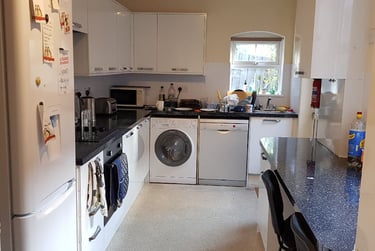 6 bed house, Raddlebarn Road, Selly Oak, Selly Park, Birmingham, B296HQ - Image 3