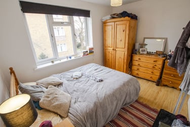 2 bed flat, Blenheim Court, Harborne, Harborne, Birmingham, B179TL - Image 2