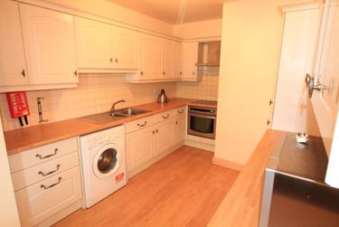 2 bed house, Flat 28a Bath Street, Sneinton, Hockley, Nottingham, NG11DF - Image 3