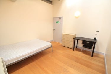 2 bed flat, Foxrose Court, Sneinton, Hockley, Nottingham, NG31JB - Image 6