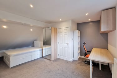 6 bed house, Lower Road, Beeston, Lenton Abbey, Nottingham, NG92GL - Image 5