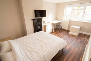 6 bed house, Rolleston Drive, Lenton, Lenton, Nottingham, NG71LA - Image 6