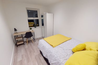 4 bed house, Raddlebarn Court First Floor, Selly Oak, Selly Park, Birmingham, B297AT - Image 3