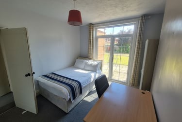 4 bed house, Peveril Road, Beeston, Lenton Abbey, Nottingham, NG92HU - Image 4