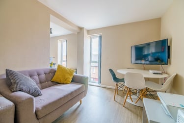 4 bed flat, Forster Street - Room C, Lenton, Radford, Nottingham, NG73DD - Image 1