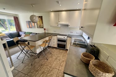 4 bed house, Leahurst Crescent (E), Harborne, Harborne, Birmingham, B170LG - Image 3