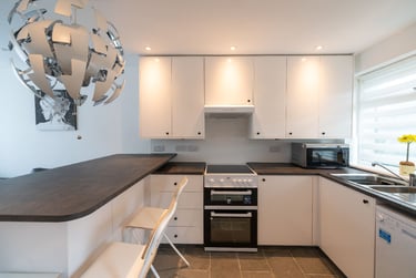 5 bed house, Leahurst Crescent (D), Harborne, Harborne, Birmingham, B170LD - Image 1