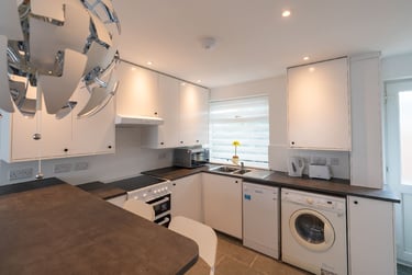 5 bed house, Leahurst Crescent (D), Harborne, Harborne, Birmingham, B170LD - Image 4