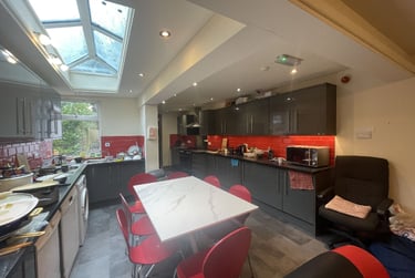 7 bed house, Tiverton Road (D), Selly Oak, Selly Park, Birmingham, B296DA - Image 2