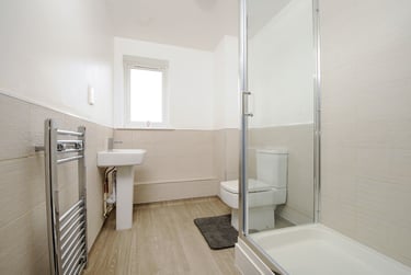 1 bed flat, Forster Street - Room B, Lenton, Radford, Nottingham, NG73DD - Image 5