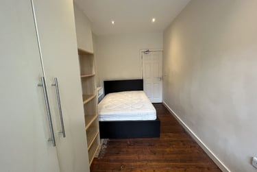 6 bed house, Derby Grove (D2), Lenton, Radford, Nottingham, NG71PE - Image 12