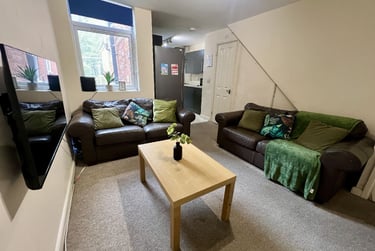 1 bed house, Heeley Road (F), Selly Oak, Selly Park, Birmingham, B296EN - Image 1