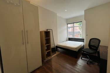 1 bed house, Derby Grove (S), Lenton, Radford, Nottingham, NG71PE - Image 10