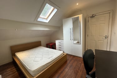 1 bed house, Derby Grove (S), Lenton, Radford, Nottingham, NG71PE - Image 15