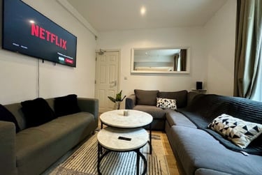 1 bed house, Derby Grove (S), Lenton, Radford, Nottingham, NG71PE - Image 4