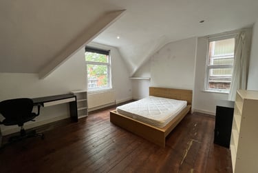 1 bed house, Derby Grove (S), Lenton, Radford, Nottingham, NG71PE - Image 6