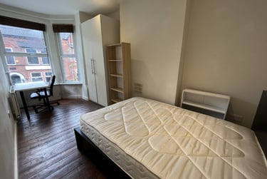 1 bed house, Derby Grove (S), Lenton, Radford, Nottingham, NG71PE - Image 8