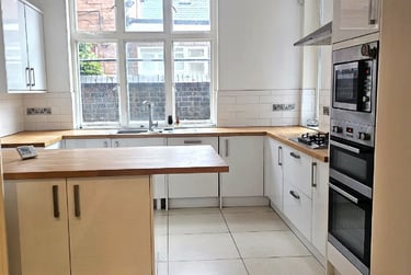 2 bed house, Barrack Lane, The Park, Radford, Nottingham, NG71AN - Image 1