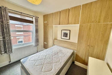 6 bed house, Watkin Street,, Hockley, Nottingham, NG31DL - Image 11