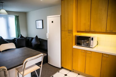 6 bed house, Leahurst Crescent (E), Harborne, Harborne, Birmingham, B170LD - Image 3