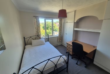 4 bed house, Peveril Road (D), Beeston, Lenton Abbey, Nottingham, NG92HU - Image 5