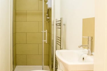 1 bed house, Queens Road (Room 3), Beeston, Beeston, Nottingham, NG92GS - Image 12