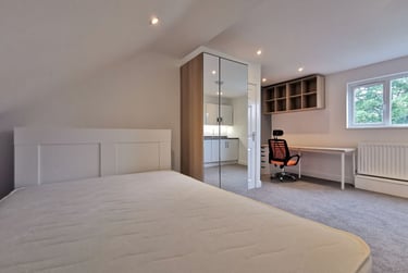 6 bed house, Lower Road - Room 4, Beeston, Lenton Abbey, Nottingham, NG92GL - Image 4