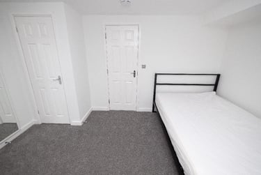 7 bed house, Hubert Road (D), Selly Oak, Selly Park, Birmingham, B296EP - Image 13