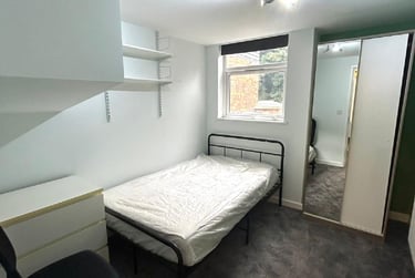 6 bed house, Hubert Road (D), Selly Oak, Selly Park, Birmingham, B296EP - Image 9