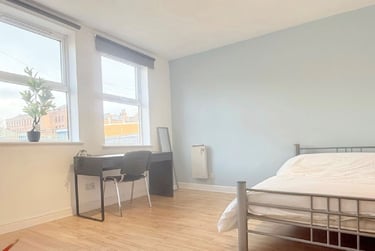 4 bed house, Alfreton Road,, Radford, Nottingham, NG73NS - Image 11