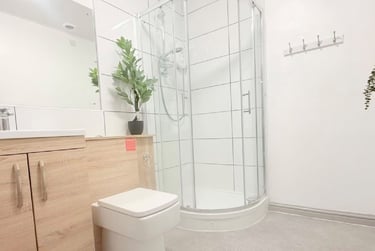 4 bed house, Alfreton Road,, Radford, Nottingham, NG73NS - Image 13