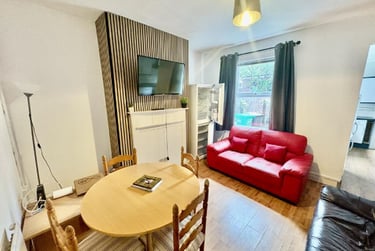 5 bed house, Watkin Street (D),, Hockley, Nottingham, NG31DL - Image 2