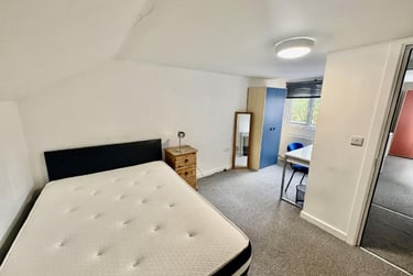 5 bed house, Watkin Street (D),, Hockley, Nottingham, NG31DL - Image 5