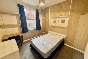5 bed house, Watkin Street (D),, Hockley, Nottingham, NG31DL - Image 8