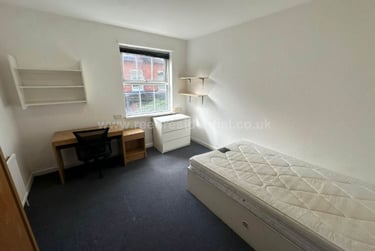 6 bed house, Frederick Grove, Lenton, Lenton, Nottingham, NG71SG - Image 6