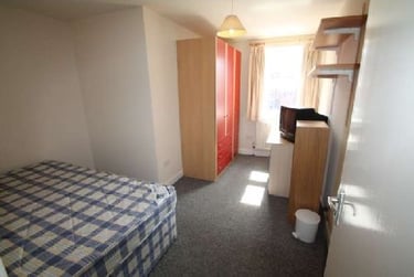 4 bed house, Chapel Court, Lenton, Lenton, Nottingham, NG71HP - Image 4