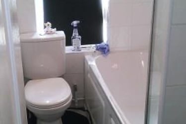 4 bed house, Teignmouth Road, Selly Oak, Selly Park, Birmingham, B297AX - Image 12