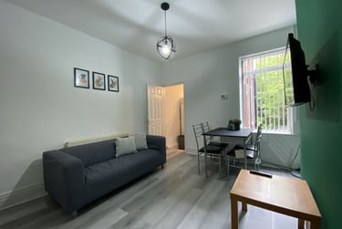 3 bed house, Heeley Road, Selly Oak, Selly Park, Birmingham, B296EJ - Image 2