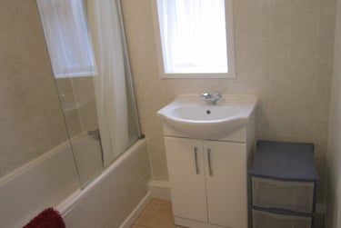 6 bed house, Warwards Lane, Selly Park, Selly Park, Birmingham, B297QX - Image 3