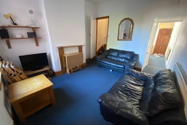 4 bed house, Exeter Road, Selly Oak, Selly Park, Birmingham, B296EU - Image 1