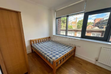 4 bed flat, B Arthur Avenue, Lenton, Lenton, Nottingham, NG72HE - Image 3